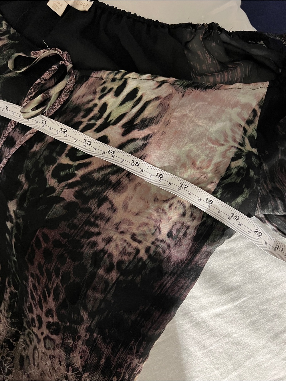 Boston Proper Sheer Cheetah 🐆 Animal-Print Peasant Blouse - Small - Picture 6 of 7